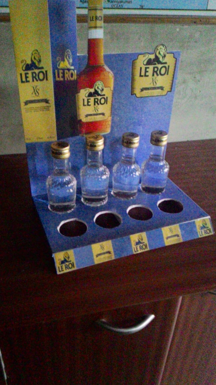Table Top Display 1
